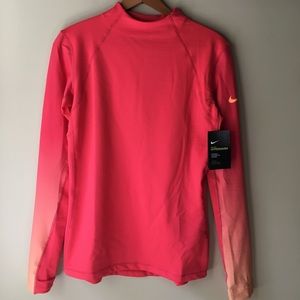 NWT Nike Hyperwarm Long Sleeve Shirt
